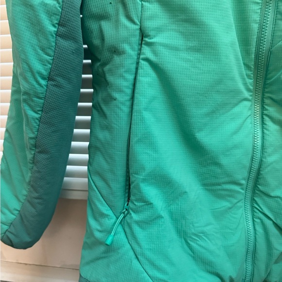 The North Face Women's Teal Jacket - Picture 2 of 7